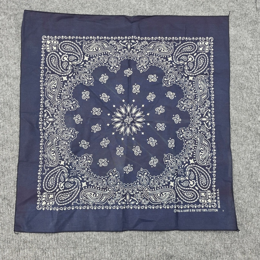 Hav-A-Hank Navy Blue Paisley Bandana 100% Cotton Made in USA RN 15187 Scarf